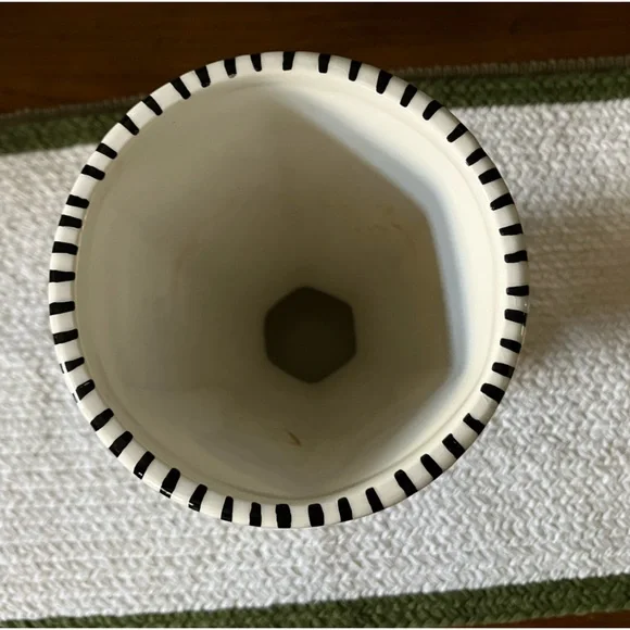 Prospero Vase (HAND PAINTED) - Picture 5 of 11